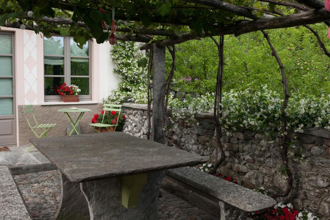 B&B I Corni Di Nibbio Mergozzo Exterior foto